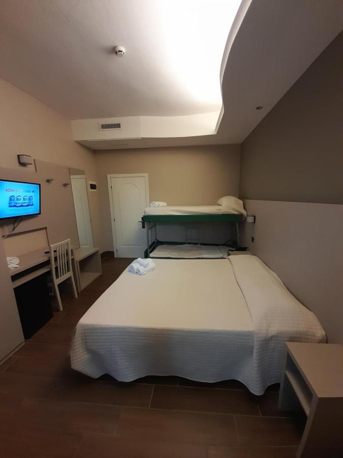 Hotel Royal Plaza Rimini Exterior foto