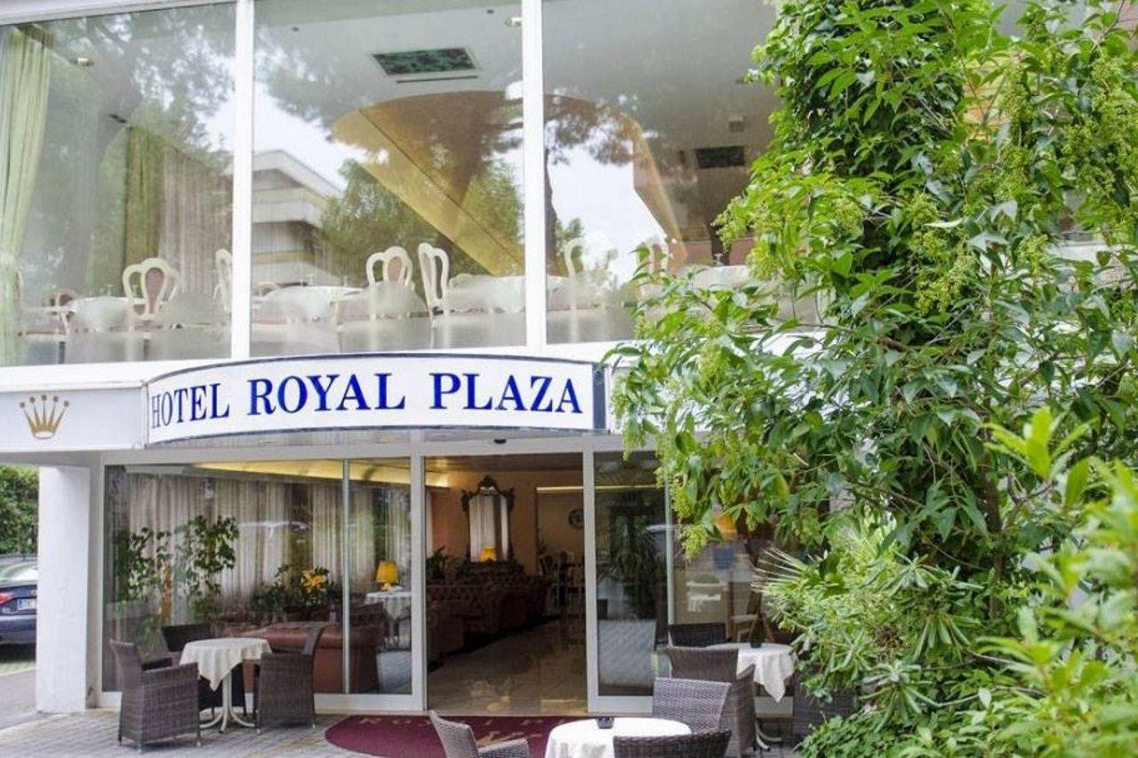 Hotel Royal Plaza Rimini Exterior foto